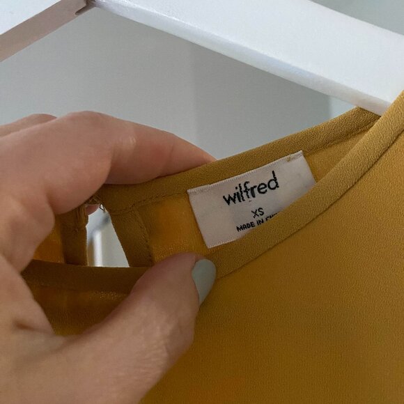Aritzia Wilfred Eleonora Yellow Ochre Long Sleeve Cropped Blouse Sz XS - Picture 8 of 8